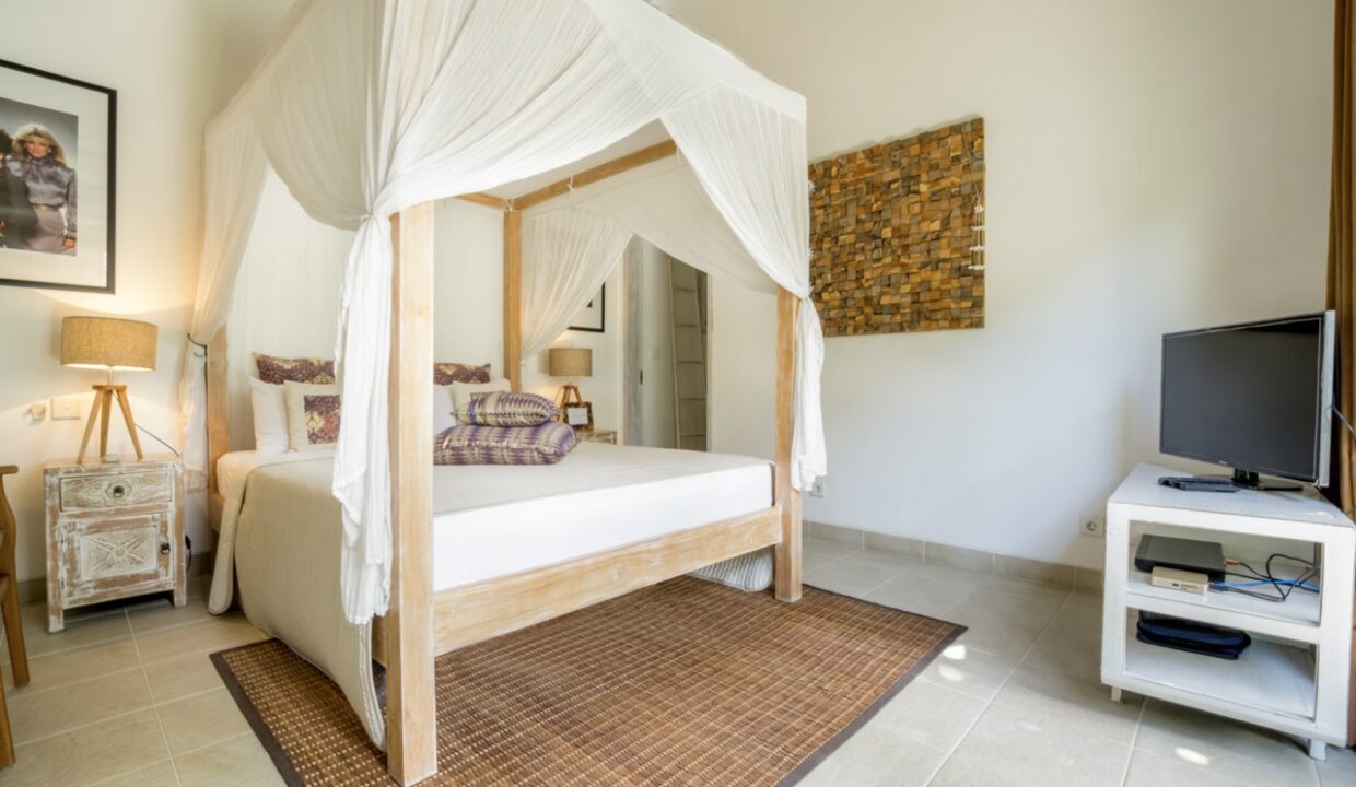 21-Villa Tara-guest bedroom (2) Large