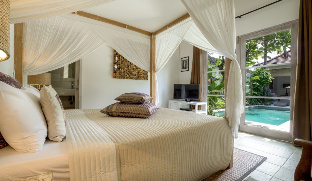 22-Villa Tara-guest bedroom (2) Large