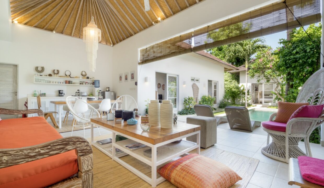 8-Villa Tara-living room Large