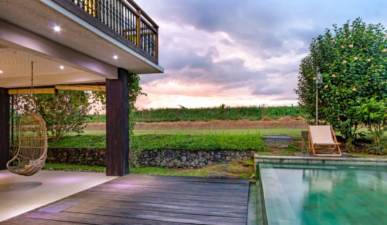 Ananta - Sunset Large