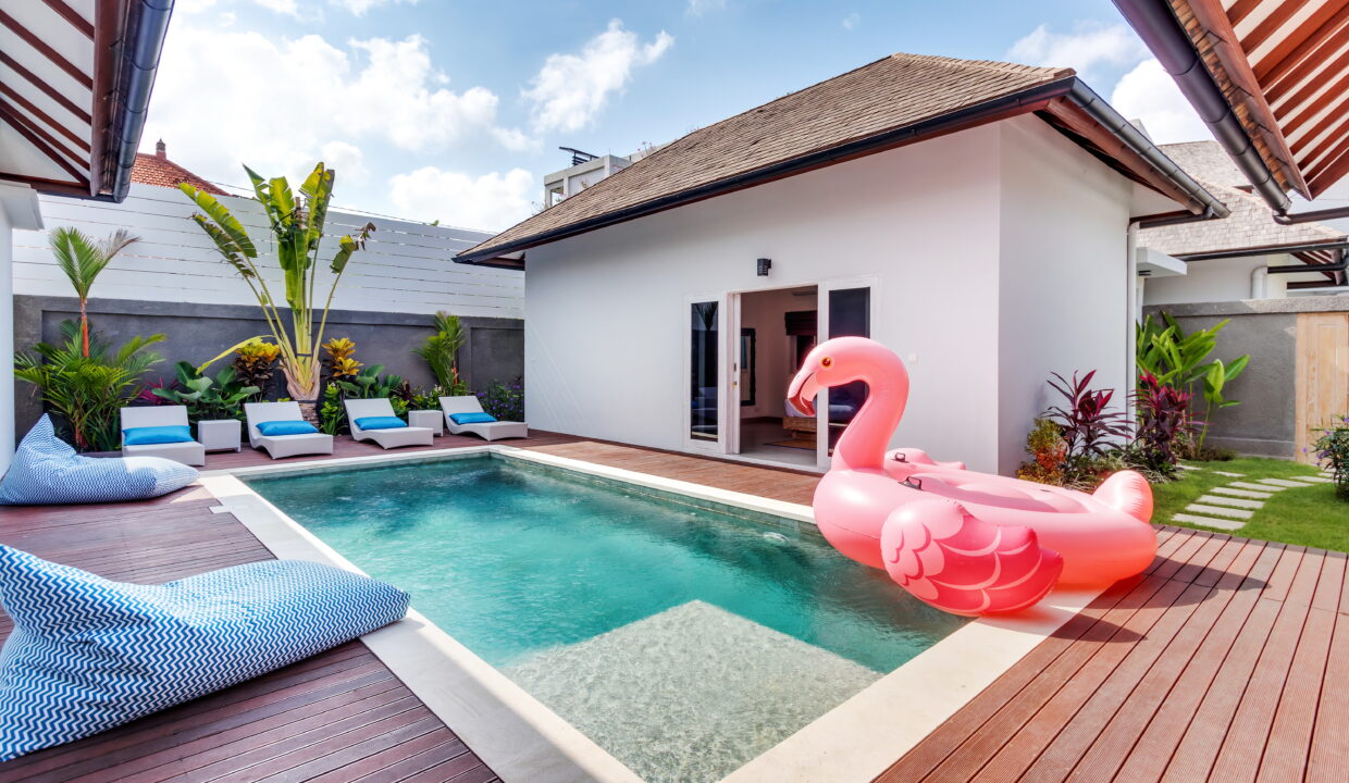 HIburan 2 - Pool Flamingo C