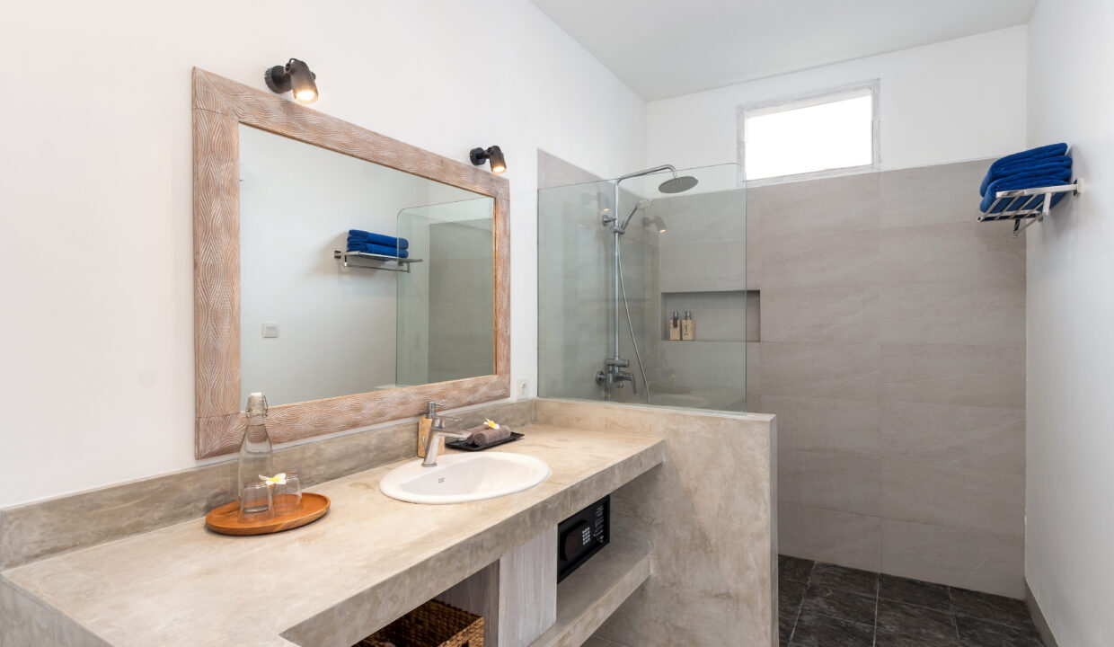 Hiburan 2 - Bedroom A3