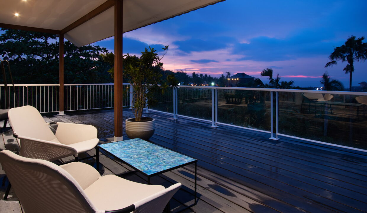 VillaNedine_24_Balcony