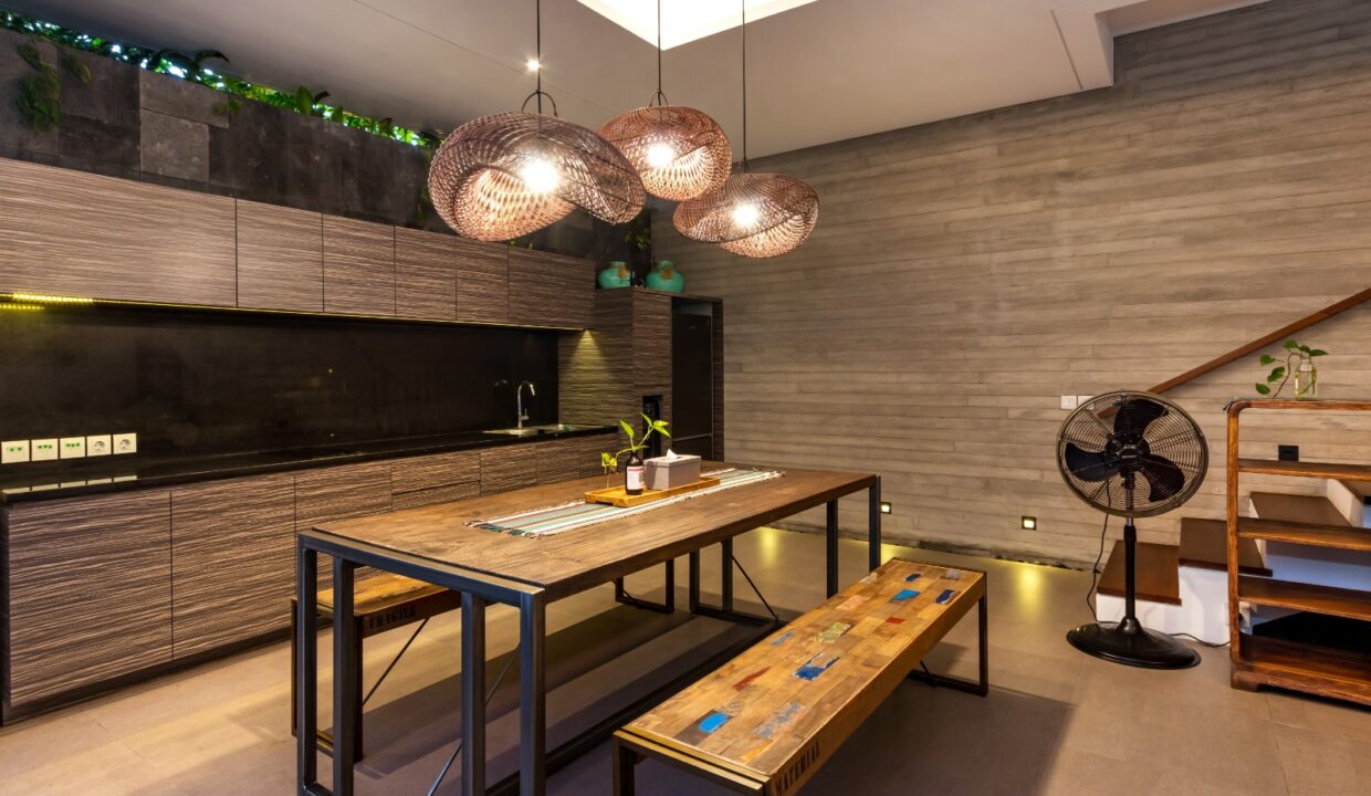 WhatsApp Image 2024-05-14 at 15.32.47 (23)