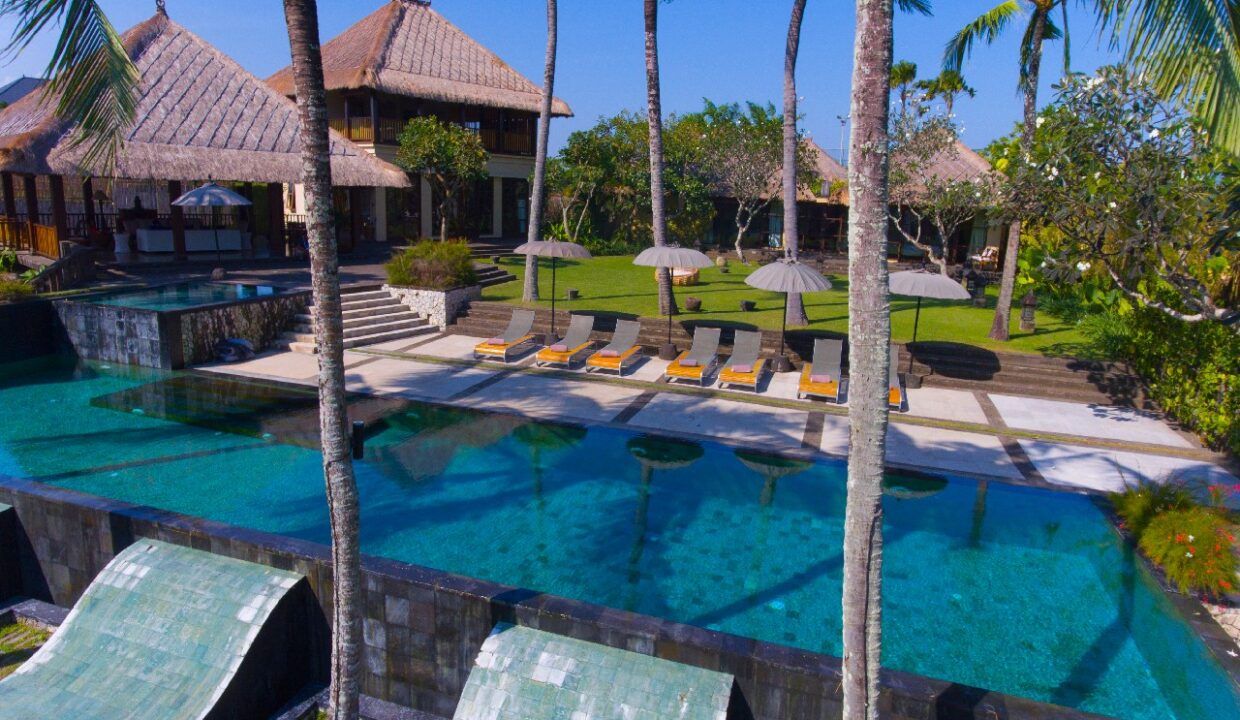 Villa Mary Canggu - Luxury Beachfront Villa (20)