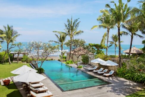 Villa Waringin - Beachfront VIlla in Canggu