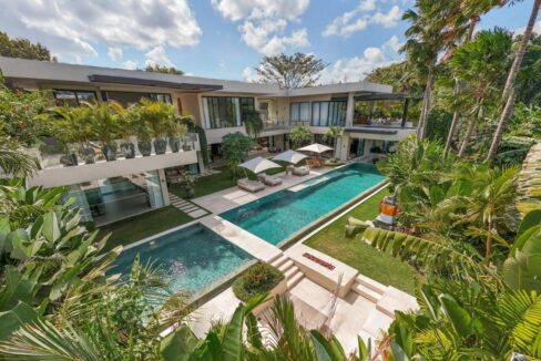 Villa Morada - Luxury 5 Bedroom Villa in Canggu