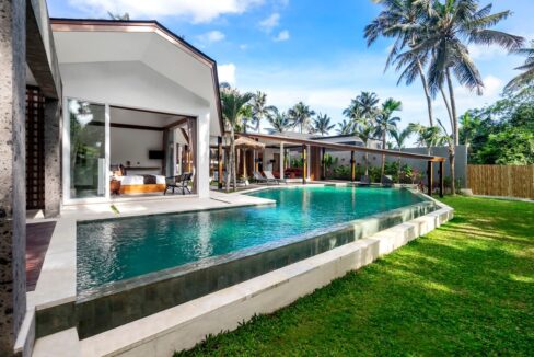 Villa Crazy Roof - Luxury Villa in Ubud